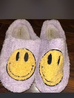 Lavender Fuzzy Smiley Face Slippers